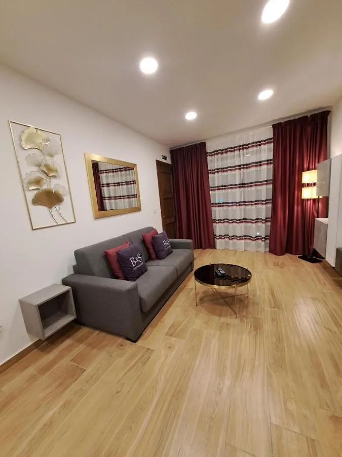 B&S Accommodation Seafront Duplex Penthouse Marsaskala Malta
