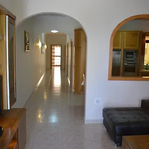 Apartament The April Maisonette, Marsaskala