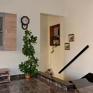 Silia's Maisonette Habitación en casa particular