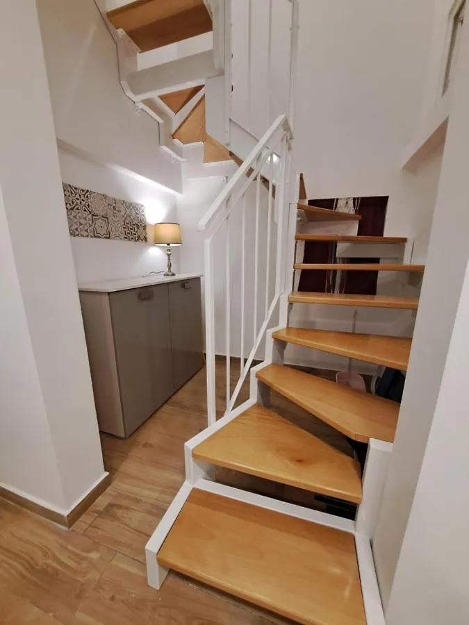B&S Accommodation Seafront Duplex Penthouse Marsaskala