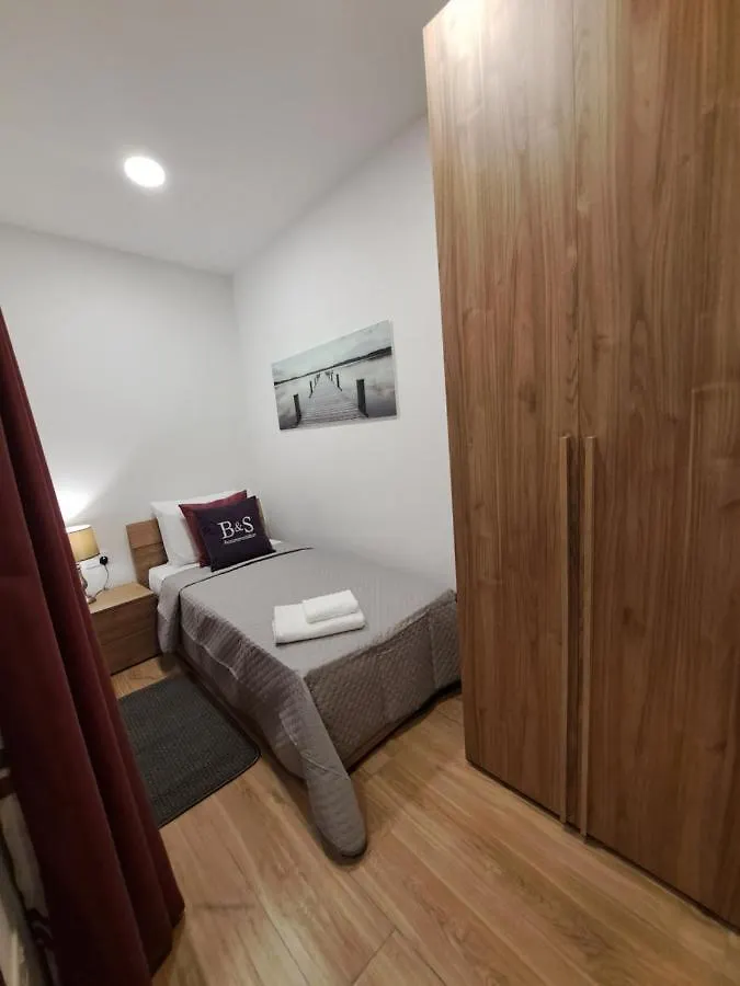 B&S Accommodation Seafront Duplex Penthouse Marsaskala Apartment